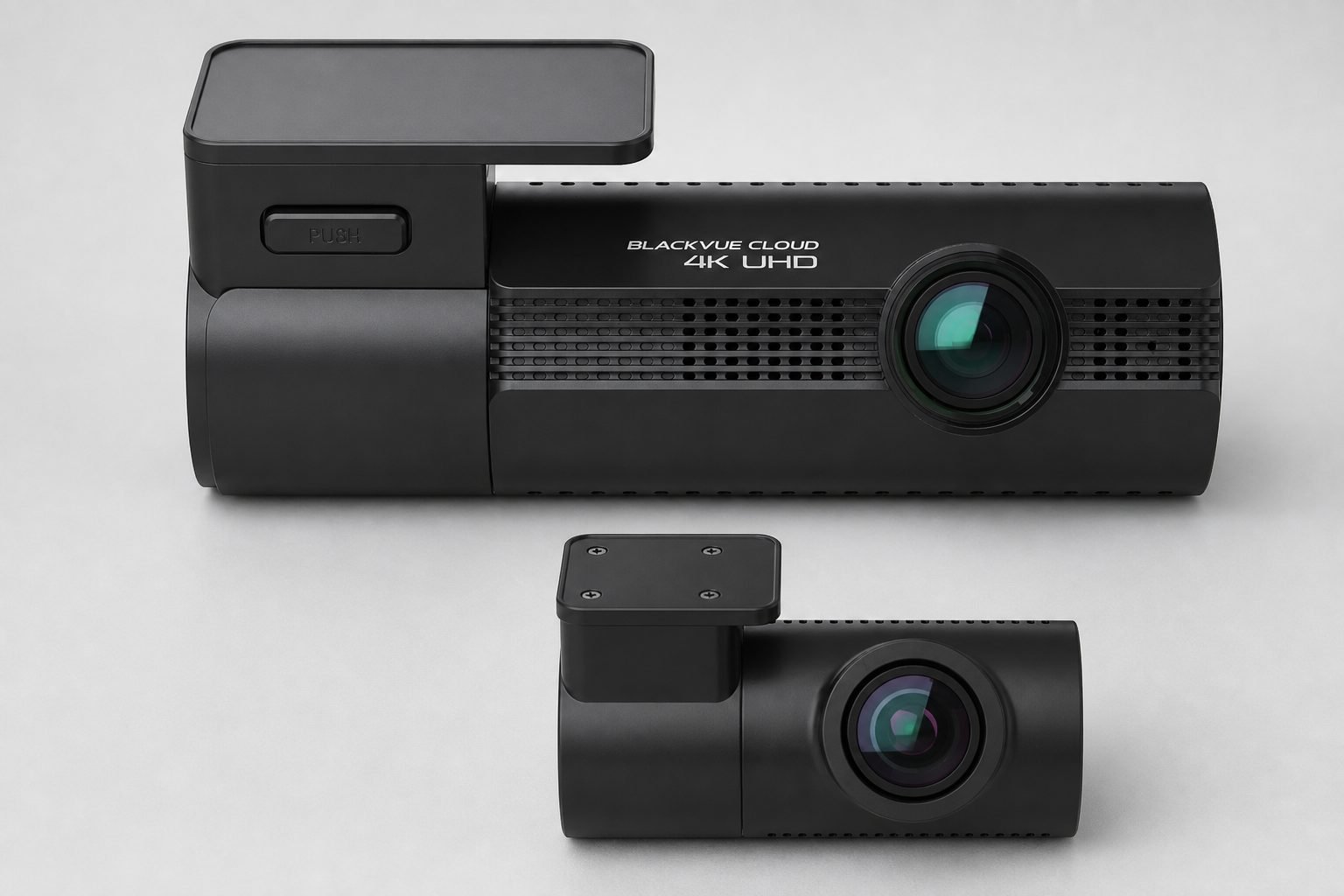 BlackVue ELITE 10-2CH front and rear cylindrical cameras and mounts