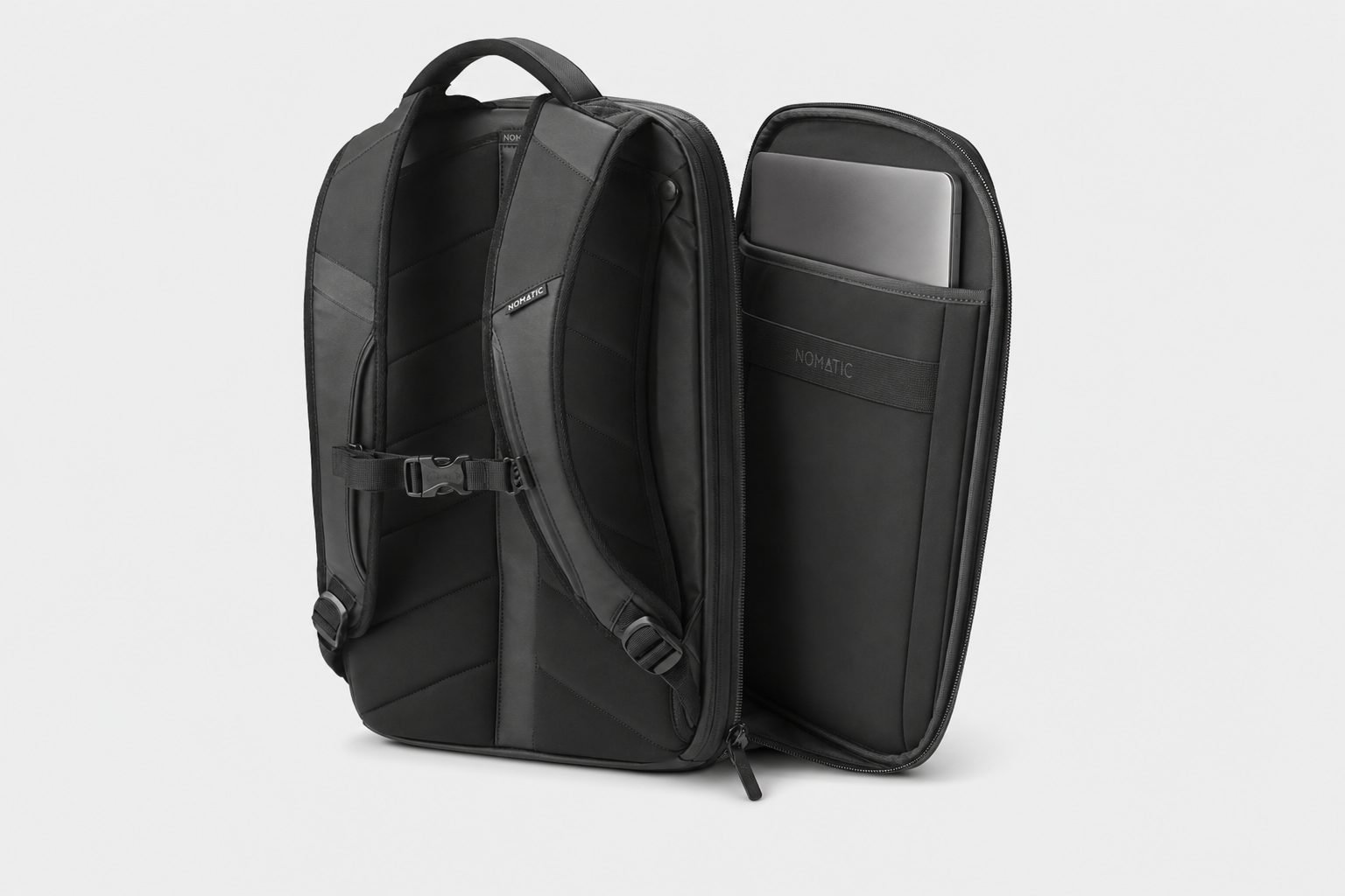 NOMATIC 20L Travel Pack dedicated padded laptop sleeve and rear access